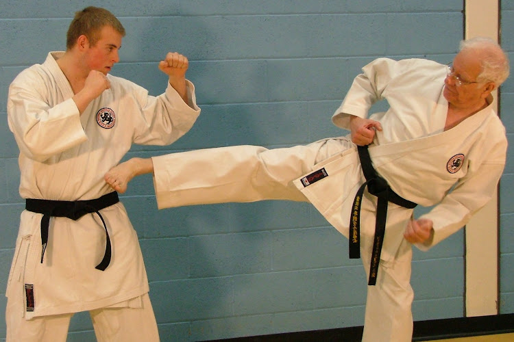 2007_0209Image0058crop