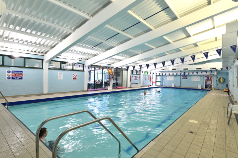 Pool 2 (1)