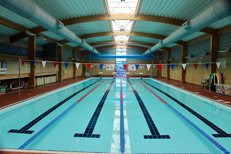 Sibford Pool Interior_1280