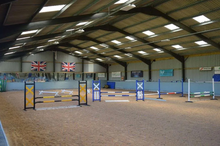 Sportrack-Surfaces,-Horse-Riding-Arenas